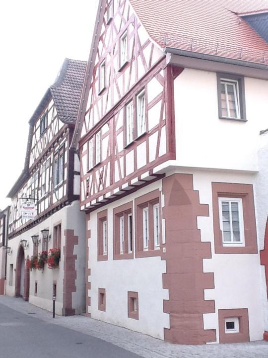 Hotel Adler Babenhausen  Exteriér fotografie